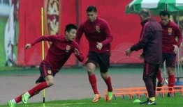 爆料韩国国足球员视频,揭秘球场背后真相