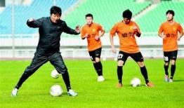 孙楠爆料足球队视频